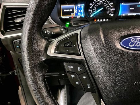 Certified 2024 Ford Edge SEL w/ Convenience Package image 17