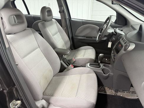 Used 2005 Saturn ION Level 2 w/ Power Pkg FWD image 27