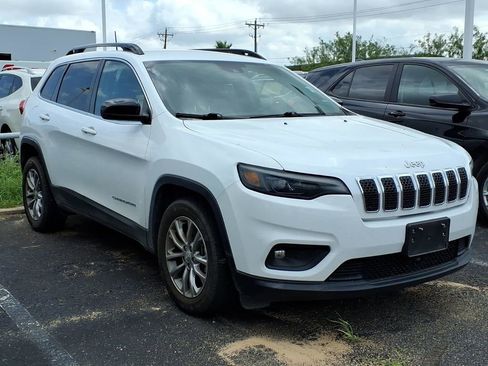 Used 2022 Jeep Cherokee Latitude Lux FWD image 1