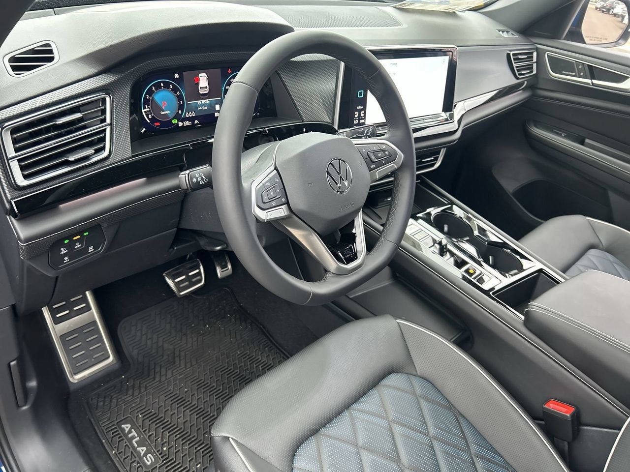 New 2026 Volkswagen Atlas Cross Sport SEL Premium R-Line AWD/4WD image 12