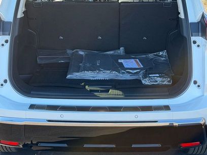 New 2026 Nissan Rogue Platinum w/ Tech Package