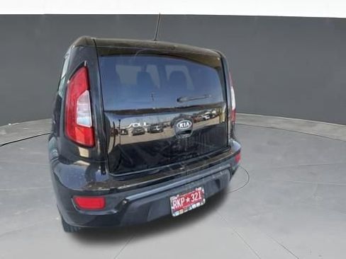 Used 2012 Kia Soul FWD image 16