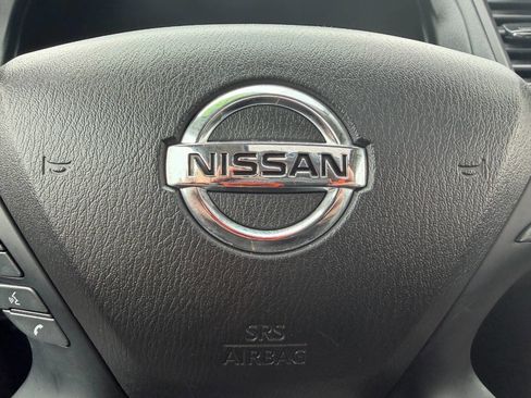 Used 2017 Nissan Pathfinder Platinum w/ Family Entertainment Package image 22