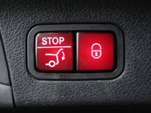 Used 2022 Mercedes-Benz GLS 450 4MATIC image 51