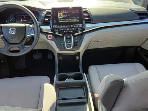 Used 2021 Honda Odyssey EX image 13