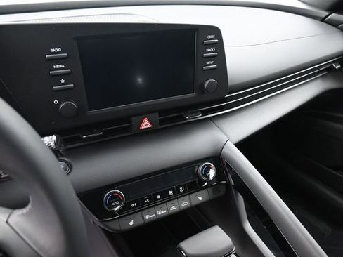 New 2026 Hyundai Elantra SEL Sport Premium FWD image 20