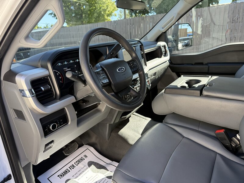 Used 2023 Ford F250 XL RWD image 14