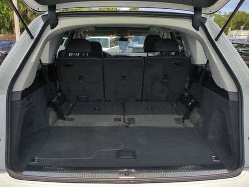 Used 2022 Audi Q7 3.0T Premium Plus AWD/4WD image 14