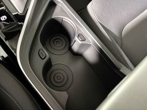 New 2026 Kia Niro LX image 15