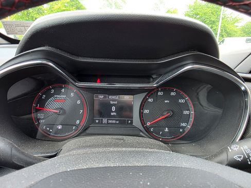 Used 2023 Chevrolet TrailBlazer RS w/ Sun and Liftgate Package AWD/4WD image 15