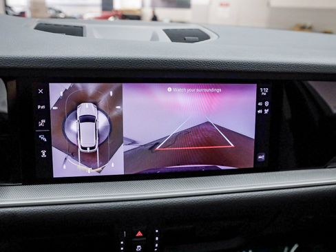 Used 2025 Porsche Cayenne image 29