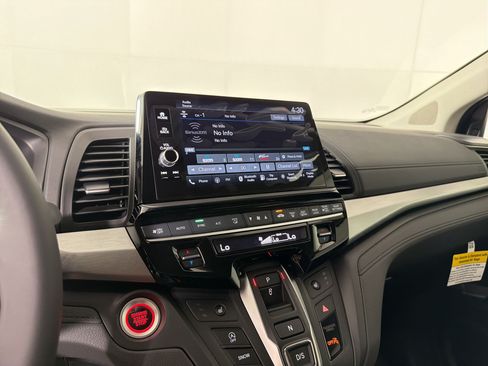 New 2026 Honda Odyssey EX-L image 23