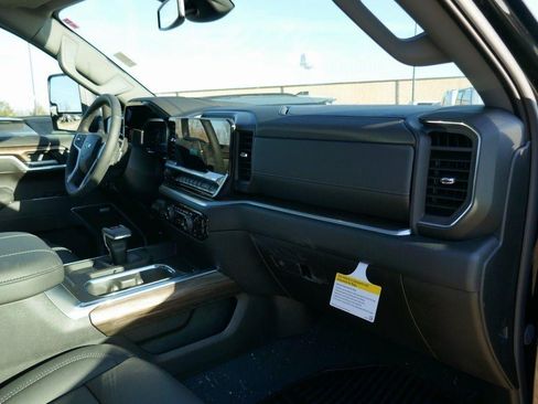New 2026 Chevrolet Silverado 1500 RST w/ All Star Edition Plus AWD/4WD image 11