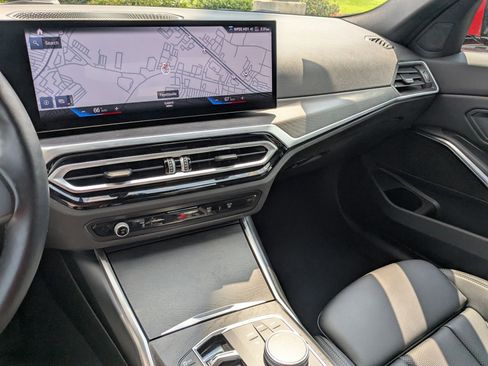 Certified 2024 BMW 330i Sedan image 23