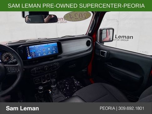 Used 2024 Jeep Wrangler Unlimited Sport AWD/4WD image 22