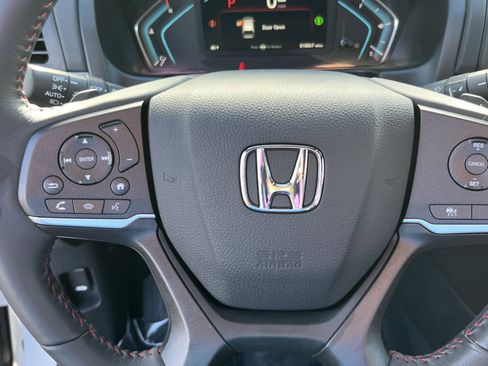 Certified 2023 Honda Odyssey Sport image 27