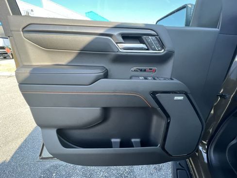 Used 2023 GMC Sierra 1500 AT4 w/ AT4 Premium Package AWD/4WD image 22