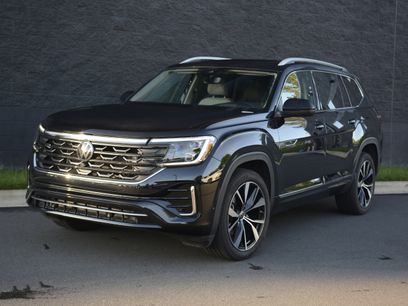 Used 2024 Volkswagen Atlas SEL Premium R-Line