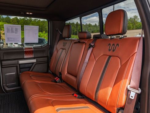 Used 2020 Ford F450 King Ranch w/ King Ranch Ultimate Package AWD/4WD image 23