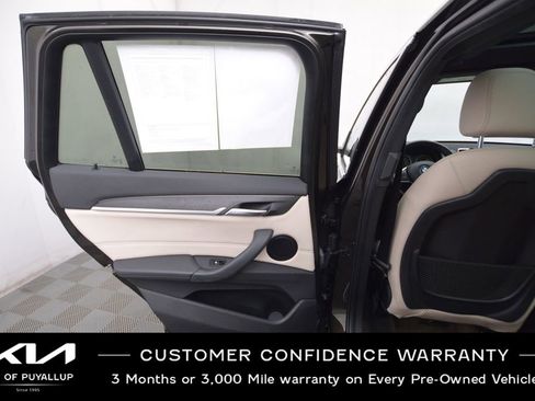 Used 2017 BMW X1 xDrive28i image 11