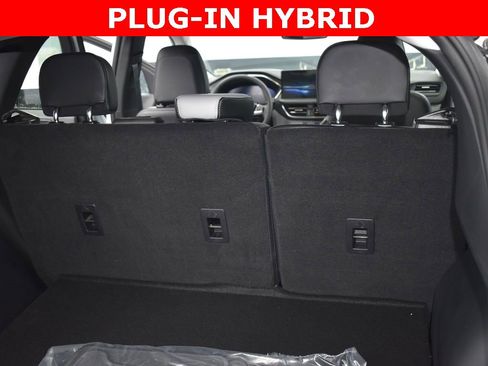 New 2025 Ford Escape SE w/ PHEV Premium Package image 12