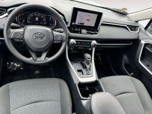 Certified 2025 Toyota RAV4 XLE AWD/4WD image 9