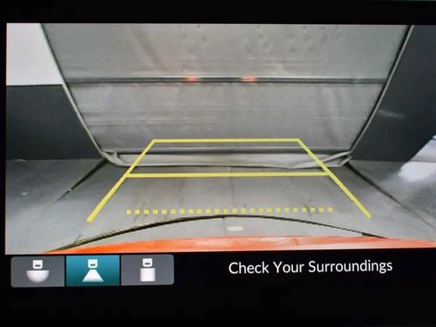 Used 2023 Honda Civic Sport image 29