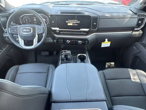 New 2026 GMC Sierra 1500 SLT AWD/4WD image 16
