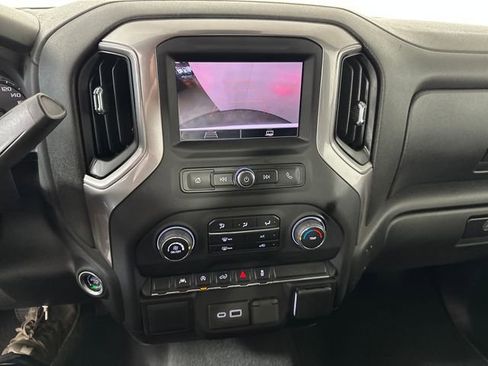 Used 2022 Chevrolet Silverado 1500 Custom image 22
