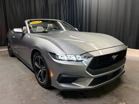 Used 2024 Ford Mustang Premium RWD image 9