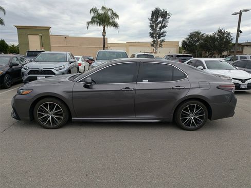 Certified 2023 Toyota Camry SE image 2