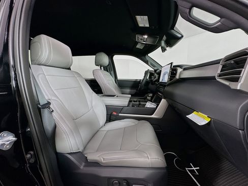 New 2026 Toyota Tundra Limited AWD/4WD image 28