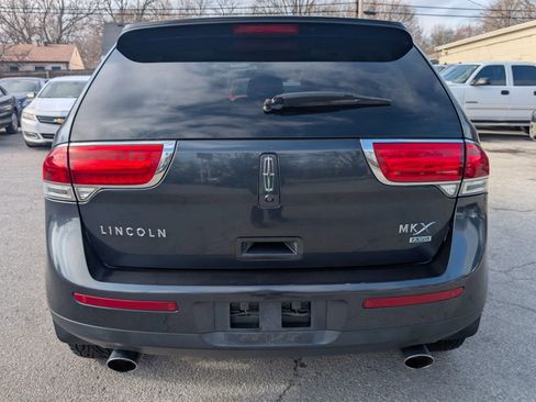 Used 2013 Lincoln MKX Sport Utility 4D image 6