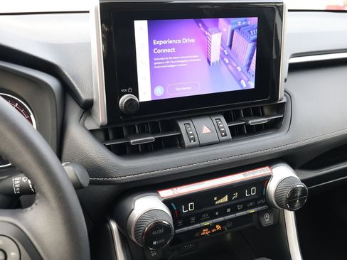 Used 2025 Toyota RAV4 XLE Premium FWD image 19