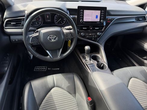 Used 2024 Toyota Camry SE FWD image 15