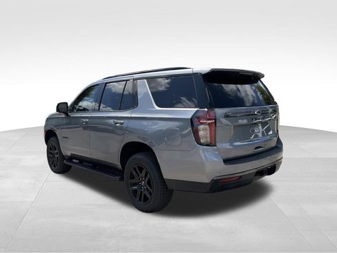 Used 2022 Chevrolet Tahoe Z71 w/ Luxury Package AWD/4WD image 5