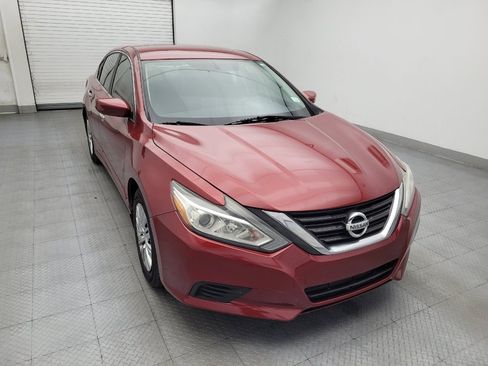 Used 2016 Nissan Altima 2.5 S w/ Power Driver Seat Package FWD image 14