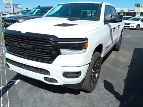 Used 2023 RAM 1500 Laramie AWD/4WD image 1