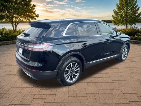 Certified 2023 Lincoln Nautilus AWD w/ Premium Package image 8