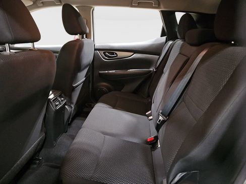 Used 2018 Nissan Rogue Sport S w/ S Appearance Package image 19