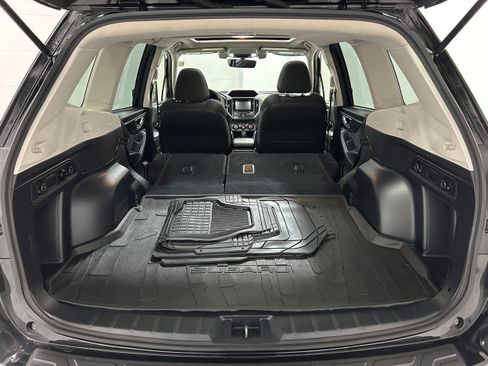 Used 2020 Subaru Forester Premium AWD/4WD image 33