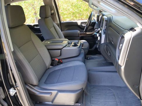 Used 2023 GMC Sierra 2500 SLE image 38