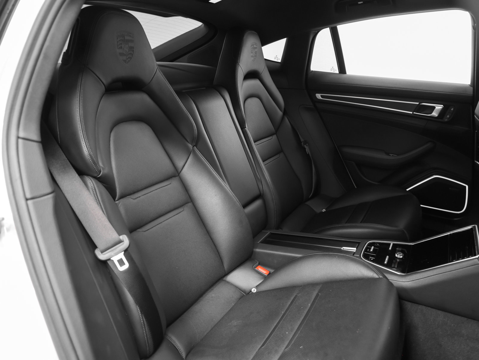 Certified 2023 Porsche Panamera 4 Platinum Edition AWD/4WD image 24