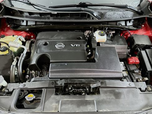 Used 2018 Nissan Murano SV image 32