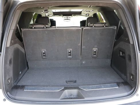 Used 2021 Cadillac Escalade Premium Luxury Platinum w/ Heavy-Duty Trailer Package AWD/4WD image 11