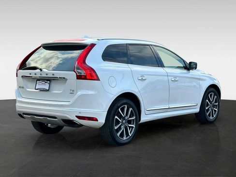 Used 2017 Volvo XC60 T6 Dynamic w/ Preferred Option Package AWD/4WD image 7