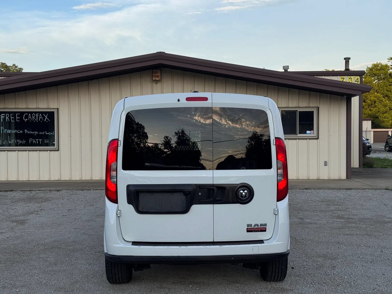Used 2018 RAM ProMaster City Tradesman SLT FWD image 13