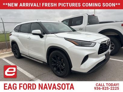 Used 2022 Toyota Highlander L