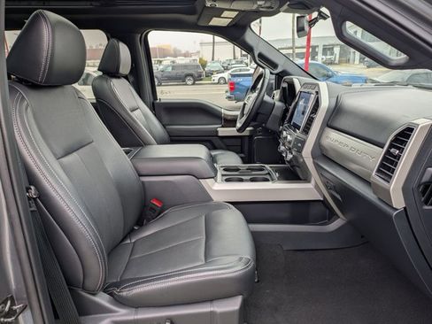 Used 2022 Ford F350 Lariat w/ Lariat Ultimate Package image 21