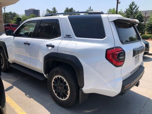 Used 2025 Toyota 4Runner TRD Off-Road Premium AWD/4WD image 3